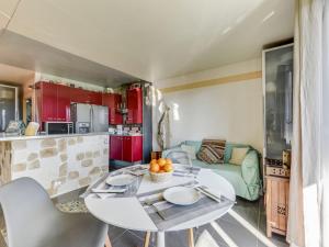 Apartment Les Vues de lArgentière by Interhome