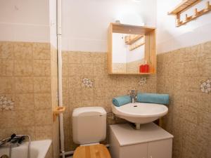 Apartment La Frégate-10 by Interhome