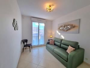 Appartements Apartment Beau Rivage-3 by Interhome : photos des chambres