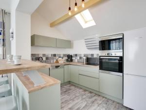 Apartment Terre et Mer-1 by Interhome