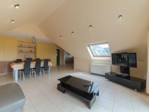 Apartment Goldsands II 402 Top floor with parking by Interhome