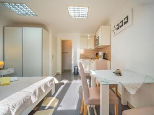 Apartment Šegulja-2 by Interhome 