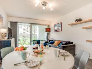 Apartment Le Zal-2 by Interhome