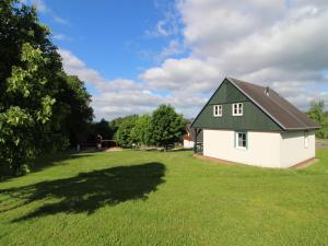 Holiday Home Holiday Hill 36 by Interhome