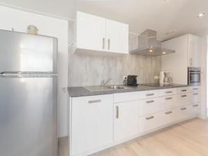 Holiday Home Ruisweg 103 by Interhome