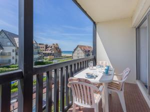 Appartements Apartment Les Terrasses de Tourgeville-4 by Interhome : photos des chambres