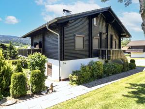 Apartment Am Hohen Bogen-65 by Interhome