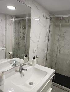 Apartamento Luminoso cerca de la PLAYA y PUERTO