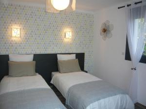 Maisons de vacances Gite Epieds-en-Beauce, 5 pieces, 8 personnes - FR-1-590-99 : photos des chambres