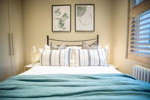 Modern Two Bedroom Apartment in Fulham by Sojo Stay