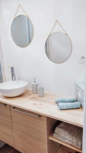 Appartements L'Elegant - Ideal Couple - Parking Gratuit : photos des chambres