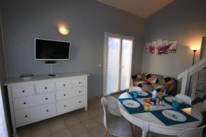 Appartements Appartement SOULAC SUR MER A 500 m de la plage N 7 : photos des chambres