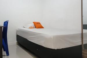 KoolKost Female @ Mayjend Sungkono (Minimum Stay 30 Nights)