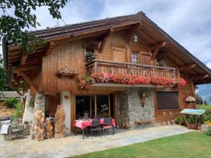 Chalet des fleurs vue exceptionnelle chaine du Mont-Blanc