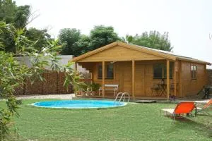 Hermoso Bungalow de madera - Brenes