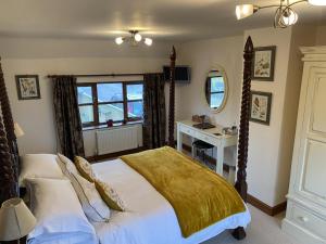 Deluxe Double Room room in Catesby Barn Farm B&B