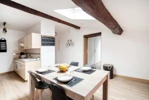 Appartement cosy et moderne en plein cœur du centre ville - Макон