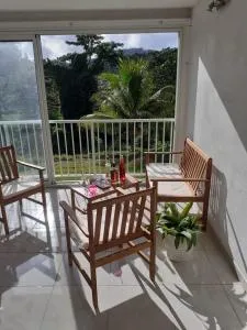 Chez coco appartement AZURE - Petit Bourg