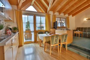 ROSENHOF- Premium & Landhaus Apartments & Wellness & Erlebnisbauernhof