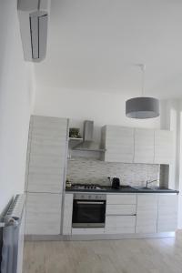 90 secondi dal letto al mare