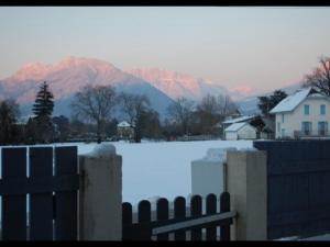 Maisons de vacances Cosy spirit-Proche plage, piste cyclable et centre village, 3ch 3 sdb- Une exclusivite LLA Selections by Location lac Annecy : Maison 3 Chambres