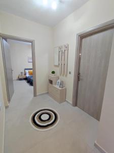 Grand View Apartment