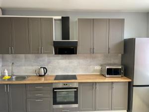 IL Patio, Улица Радужная 58 Левый берег Киев