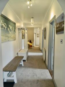 Harbour View on the river by Gorlestons award winning beach - Pet free!