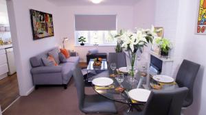 FREE parking, Central Location,1 Bedroom Apartment near Tattersalls