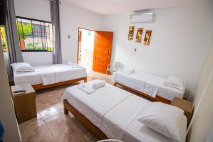 HOSPEDAJE SANTA MONICA