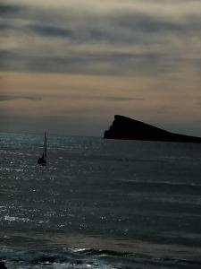 APARTAMENTO FRENTE AL MAR