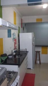 Guarujá, apto a 150 metros da praia - Enseada