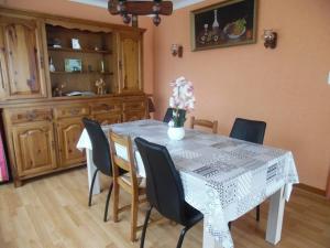 Appartements GITE A LA CAMPAGNE : photos des chambres