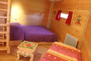 Villages vacances Village Vacances - DefiPlanet' : Yourte Isba (4/6 Adultes)