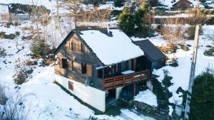 Chalets Charmant chalet rustique vue sur les montagnes : photos des chambres