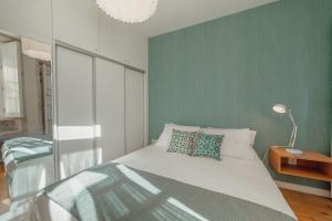 River Eyes Apartments