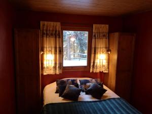 Chalets Chalet de charme authentique : photos des chambres