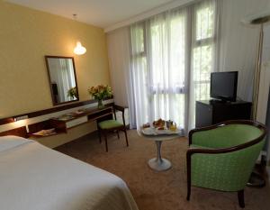 Hotels Villa Borghese, The Originals Relais : photos des chambres