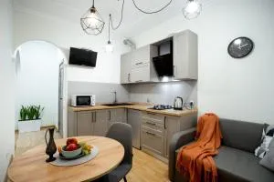 Квартира в центре на соборной apartment in sobornaya st - Peresadovka