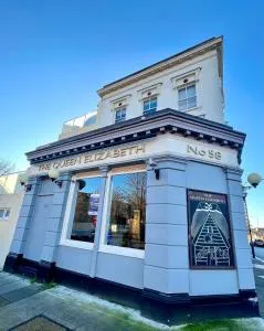 Queen Elizabeth Hostel - Shoreham-by-Sea