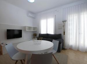La Platgeta · La Platgeta · Ideal family apartment, with private terrace