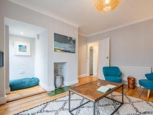 The Rafters - Impressive High Street Apartment - Pass the Keys