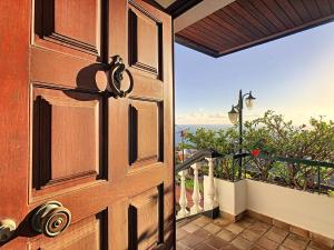 Casa Bergmann by LovelyStay