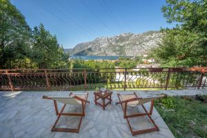 Aneta Apartments