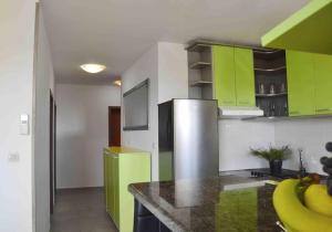 Sea La Vie Holiday home with pool