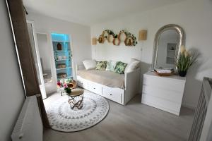 Appartements Secret Garden - Duplex Moderne - Jardin - Netflix - : photos des chambres