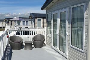 The Sea Breeze - 8 Berth Premium Caravan in Camber Sands