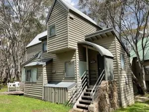 Faithfulls Chalet, alpine-getaways - Cobungra