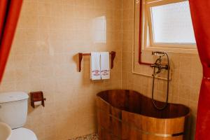 Ngôi Làng Cổ 77 Hoàng Diệu