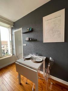 Hyper centre : Appart ancien rénové tout confort